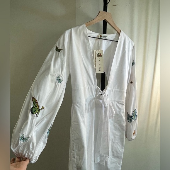 NWT Fanm Mon DressesEmbroidered Butterfly Cotton Long Sleeve Deep V Mini Dress S - Picture 4 of 10